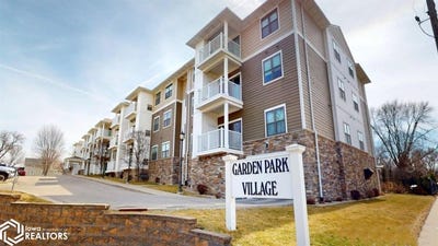 /international/us/809-7th-ave-n-301-unit-301-clear-lake-ia-110108196530/