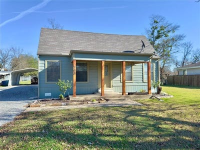 /international/us/708-n-us-highway-69-celeste-tx-110105702893/