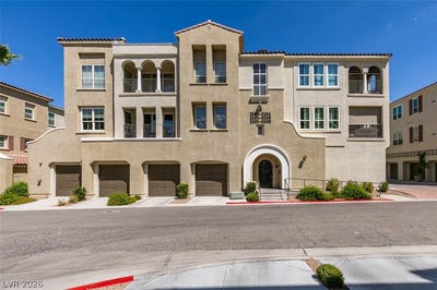 /international/us/2555-hampton-road-henderson-nv-110119557818/
