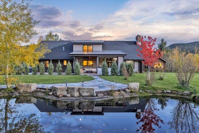/international/us/1589-cougar-drive-bozeman-mt-110120854915/