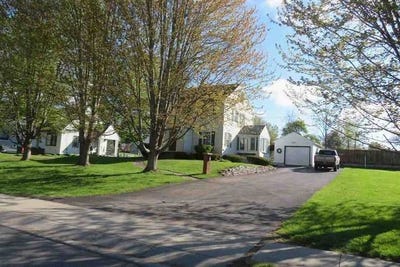 /international/us/115-maple-ave-canajoharie-ny-110108891353/