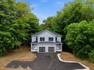 /international/us/24-nashua-rd-pepperell-ma-110108890592/
