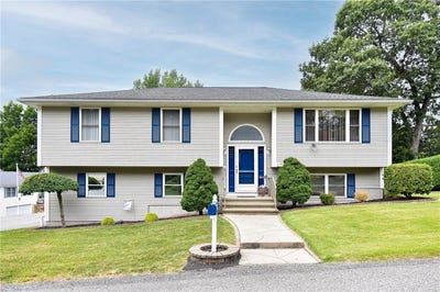 /international/us/17-middle-street-north-providence-ri-110101095590/?lang=zh-tw