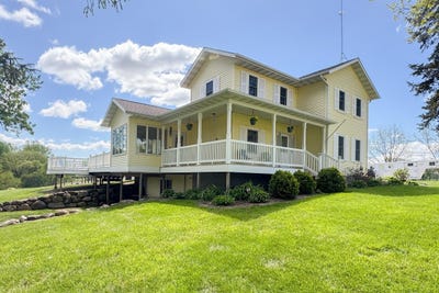 /international/us/9145-s-smythe-school-road-beloit-wi-110108061348/