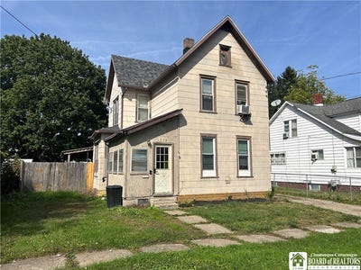 /international/us/219-e-oak-street-olean-ny-110095707135/