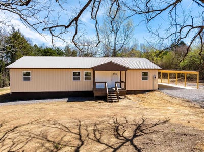 /international/us/31-redneck-ln-pleasant-plains-ar-110106696538/
