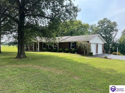 /international/us/3857-tanner-road-hodgenville-ky-110119562440/