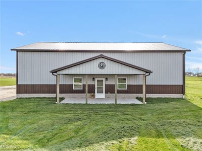 /international/us/3190-kensington-road-ne-carrollton-oh-110098749531/