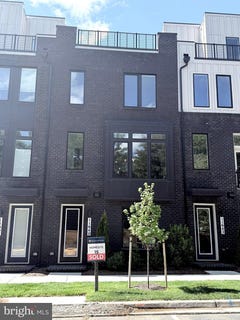 /international/us/11640-american-dream-way-reston-va-110108179590/