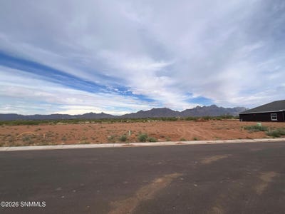 /international/us/6530-tucan-place-las-cruces-nm-110108387535/