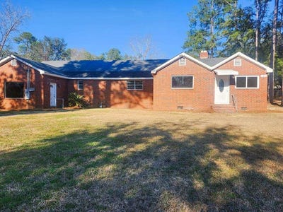 /international/us/1301-eager-drive-albany-ga-110105983102/