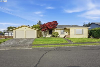 /international/us/1707-hayes-st-northbend-or-110107613219/