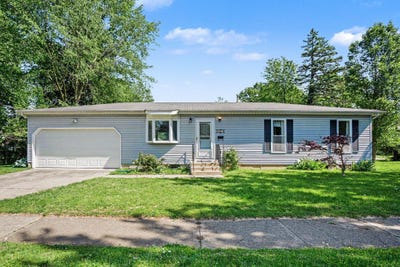 /international/us/317-brookfield-street-niles-mi-110108224879/