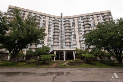 /international/us/20-n-tower-road-oak-brook-il-110120093621/