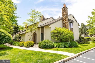 /international/us/75-oak-knoll-drive-berwyn-pa-110108095999/