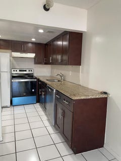 /international/us/636-nw-13th-street-boca-raton-fl-110106456288/
