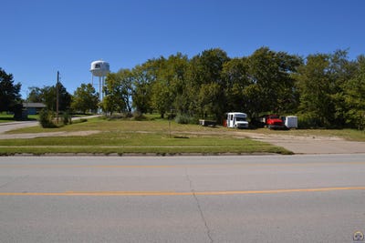 /international/us/1106-s-topeka-ave-lyndon-ks-110120081772/