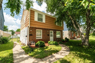 /international/us/3223-n-84th-st-milwaukee-wi-110100849452/?lang=en