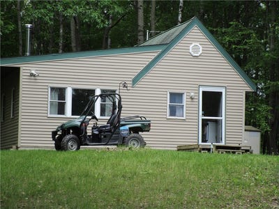 /international/us/n1676-round-lake-road-bruce-wi-110094315645/