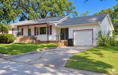 /international/us/1315-dexter-street-clay-center-ks-110120514389/