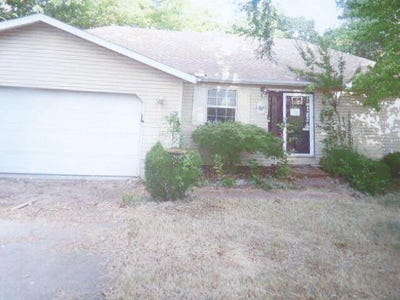/international/us/105-n-nettie-street-branson-mo-110108379217/