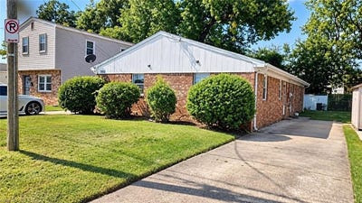 /international/us/2127-grandy-avenue-norfolk-va-110119935039/