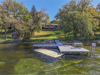 /international/us/2511-county-road-82-nw-alexandria-mn-110107691338/