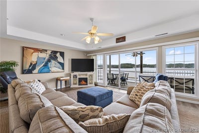 /international/us/202e-harbour-towne-drive-lake-ozark-mo-110119988487/