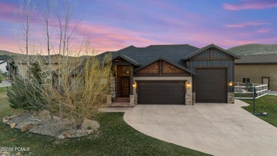 /international/us/823-w-summit-haven-circle-francis-ut-110104883020/