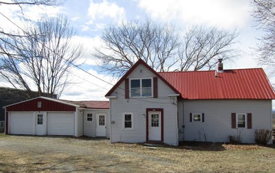 /international/us/535-enfield-road-lincoln-me-110107402116/