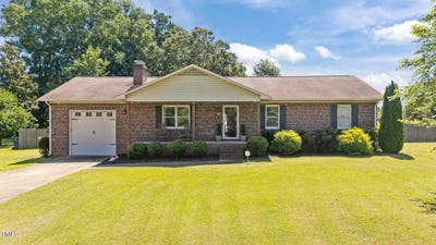 /international/us/206-arlington-circle-sanford-nc-110100820192/