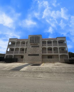 /international/us/112-w-espiritu-street-tamuning-gu-110107661657/