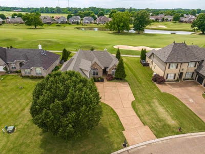 /international/us/130-lewis-fairway-cir-oakland-tn-110108664597/