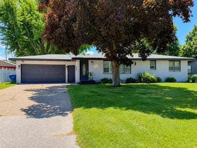 /international/us/356-waverly-drive-benton-harbor-mi-110108905085/