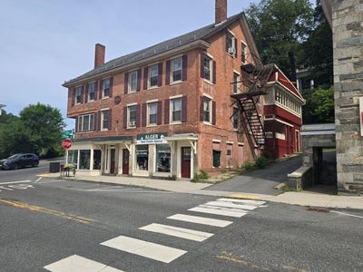 /international/us/2-valley-street-springfield-vt-110100950188/?lang=zh-cn