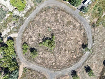 /international/us/1534-w-copper-circle-camp-verde-az-110120462317/