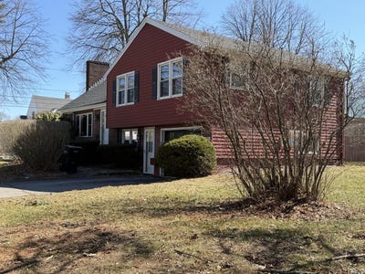 /international/us/123-fifteenth-street-bangor-me-110107489398/