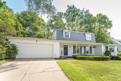 /international/us/212-s-hillcrest-street-greenville-mi-110101456491/