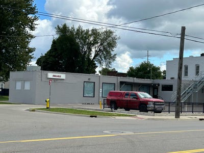 /international/us/601-portage-street-kalamazoo-mi-110102083096/