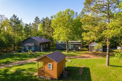 /international/us/30349-johnson-creek-trail-danbury-wi-110108078627/