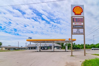 /international/us/1696-northgate-drive-richmond-ky-110108479363/