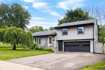 /international/us/117-s-division-street-mankato-mn-110100845408/