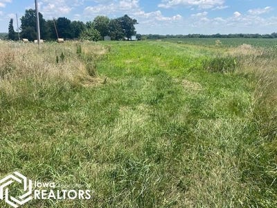 /international/us/2422-juniper-avenue-libertyville-ia-110104107514/