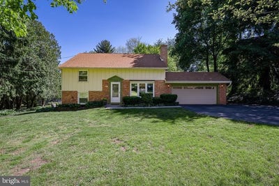 /international/us/5330-birney-highway-aston-pa-110099776262/