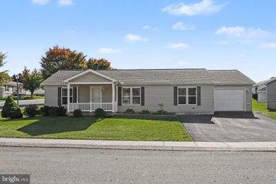 /international/us/20-millpond-drive-stevens-pa-110120666994/