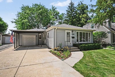 /international/us/516-s-grace-street-lombard-il-110109027601/