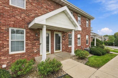 /international/us/3222-dorchester-way-madison-wi-110110325973/