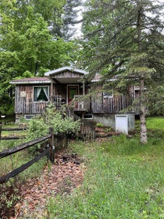 /international/us/108-mud-pond-rd-prvt-colton-ny-110108426852/