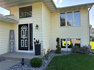 /international/us/498-skyview-lane-carver-mn-110101213061/?lang=en