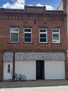 /international/us/111-113-e-bennett-avenue-mellen-wi-110108906000/
